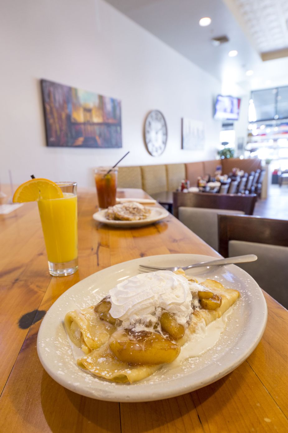 Fire-roasted apple crêpes at Granny's in Stillwater. Photo by Lori Duckworth