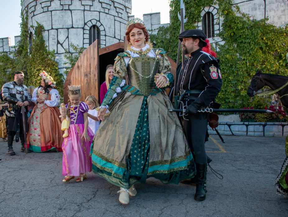 Step back in time with a meal fit for royalty—the Boare's Head Feaste is November 23 at The Castle of Muskogee