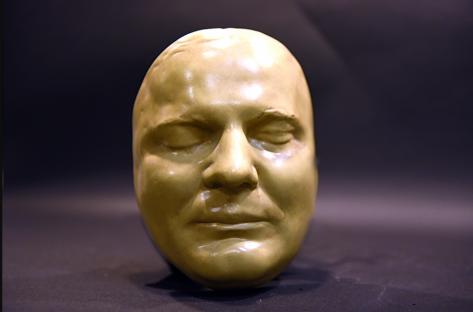 This mask of Floyd’s face was made after his death on October 22, 1934. Photo courtesy the Federal Bureau of Investigation