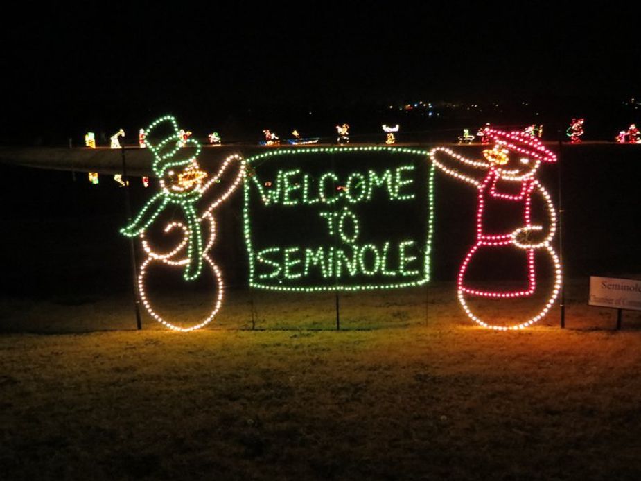 Enjoy a barrage of holiday lights at Seminole's Snowman Wonderland. Photo by TravelOK