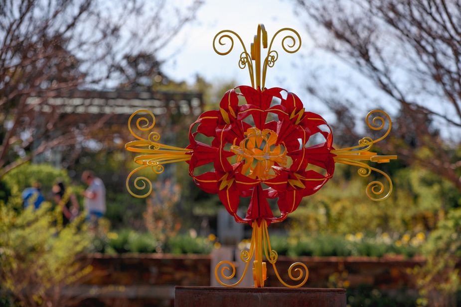The Tulsa Botanic Garden's *Florigami* exhibition. Photo courtesy Tulsa Botanic Garden