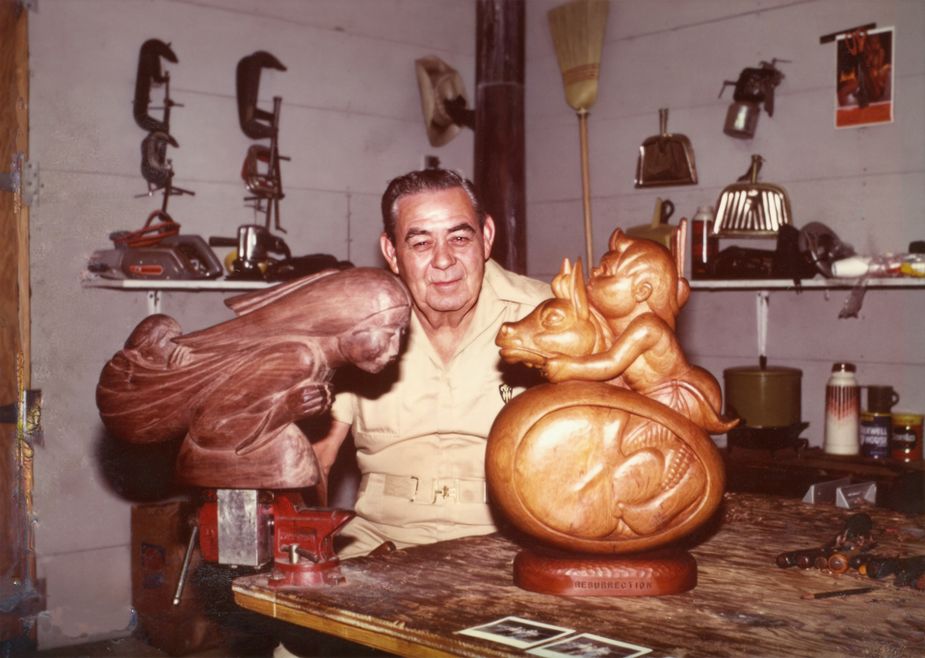 Willard Stone with two of his sculptures, Exodus (left) and Resurrection. Photo courtesy Linda Stone Gallery