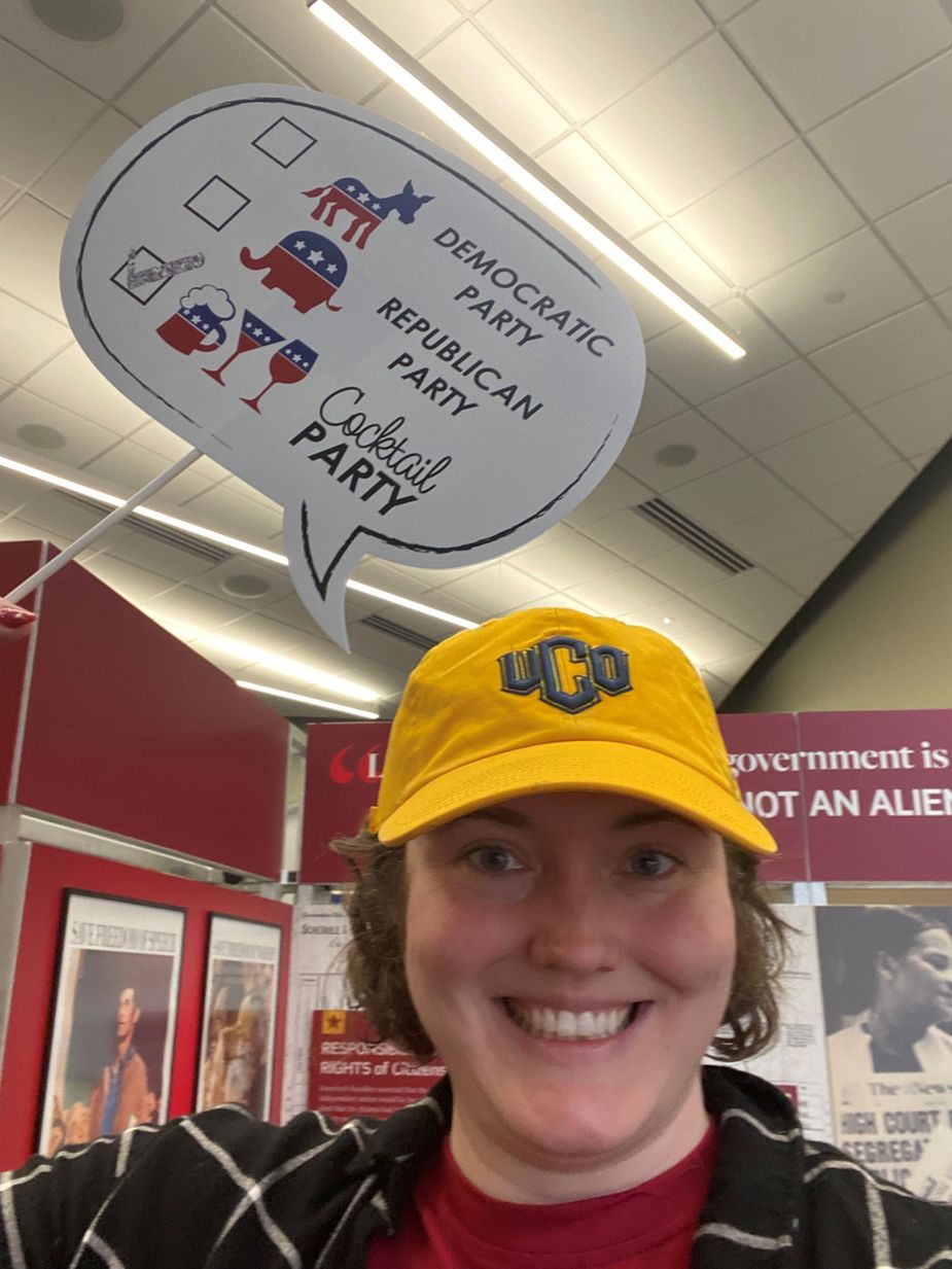 The selfie station set up by the League of Women Voters is something voters on all sides of the political spectrum can enjoy. Photo by Karlie Ybarra