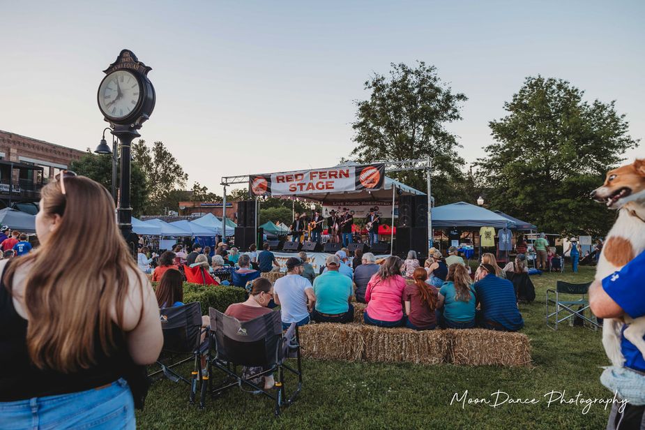 Tahlequah's Red Fern Festival brings hound dog field trials and 1930s community fun to lovers of the Wilson Rawls classic in children's literature. Photo courtesy Red Fern Festival / Moondance Photography